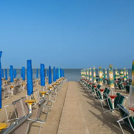 Dajmon Sea View Apartment Golem (Tirana)
