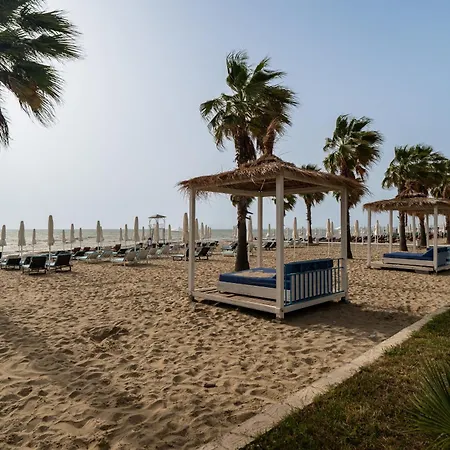 شقة Dajmon Sea View غوليم
