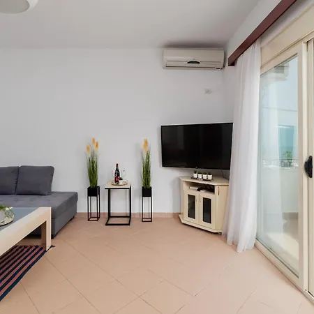 Dajmon Sea View Appartement